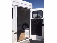 Trails West 2027 Manufacturing ROYALE PLUS 2 Horse Trailer — फ़ोटो 4