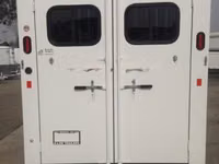 Trails West 2026 Manufacturing 3 Horse BP Horse Trailer — الصورة 2