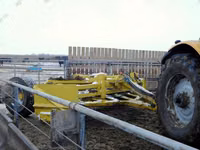 Прицепной тракторный скрепер для навоза — photo 3