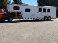 2005 Kiefer Built Evolution Gooseneck Horse Trailer — 照片 1