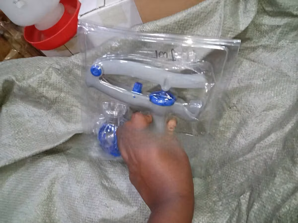 Compact Poultry Vaccinator Syringe - 5 Ml