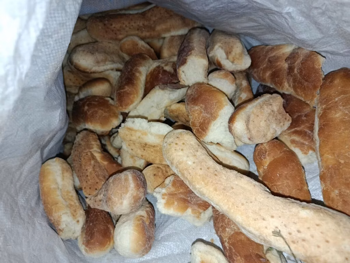 Продаю хлеб свежий, булочка от сендвичей по 14 с кг,!
