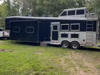 2017 Trails West Sierra Prestige 831 Gooseneck Horse Trailer — 照片 2