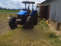 New Holland Tractor TD80 — Foto 1