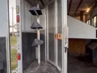 2005 Kiefer Built Evolution Gooseneck Horse Trailer — 照片 5