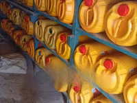 Molasses 20kgs Jelly Can , Minimum Order 20 Jelly Can — الصورة 1