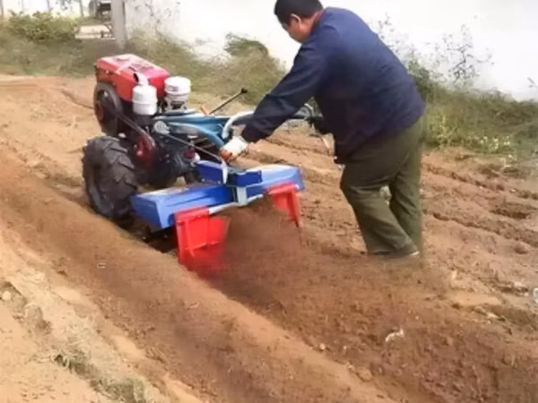 22HP Walking Tractor Electric Start Kenya Stock Bei Poa