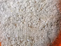 Broken Maize for Chicks and Chicken (High Quality) - 50kg — الصورة 3