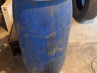 Vind butoae din plastic la 160 litri — foto 2