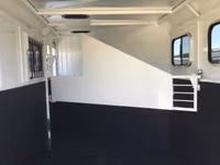 Trails West 2026 Manufacturing 2 Horse Bp Trailer Horse Trailer — foto 3