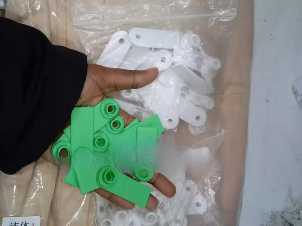 Ear Tags - Ultra-Slim
