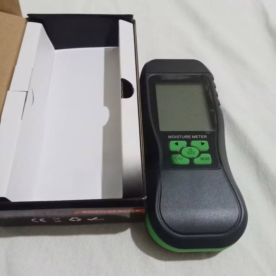 Water Leak Detector/ Moisture Meter